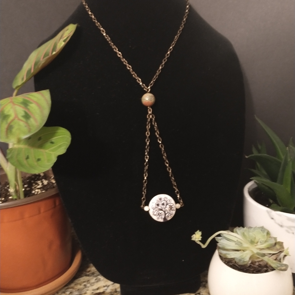 Necklace - Picture 8 of 9